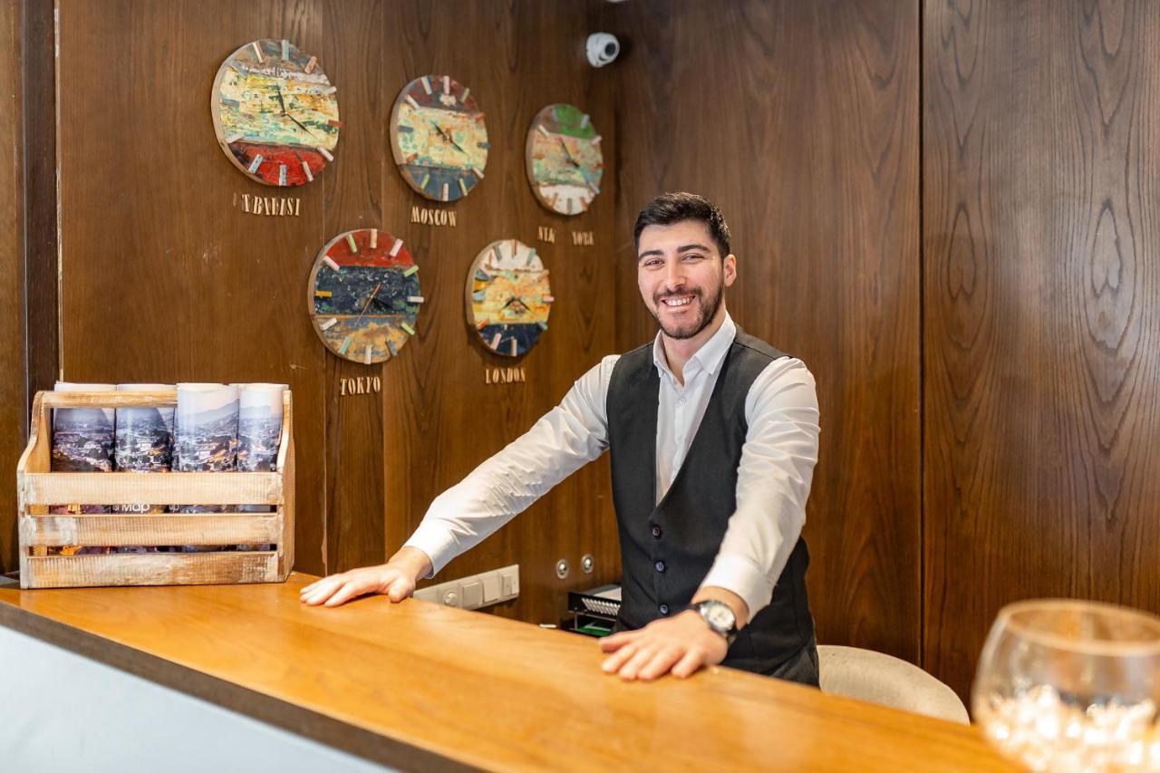 Opera Tbilisi Old Art Boutique Hotel Extérieur photo