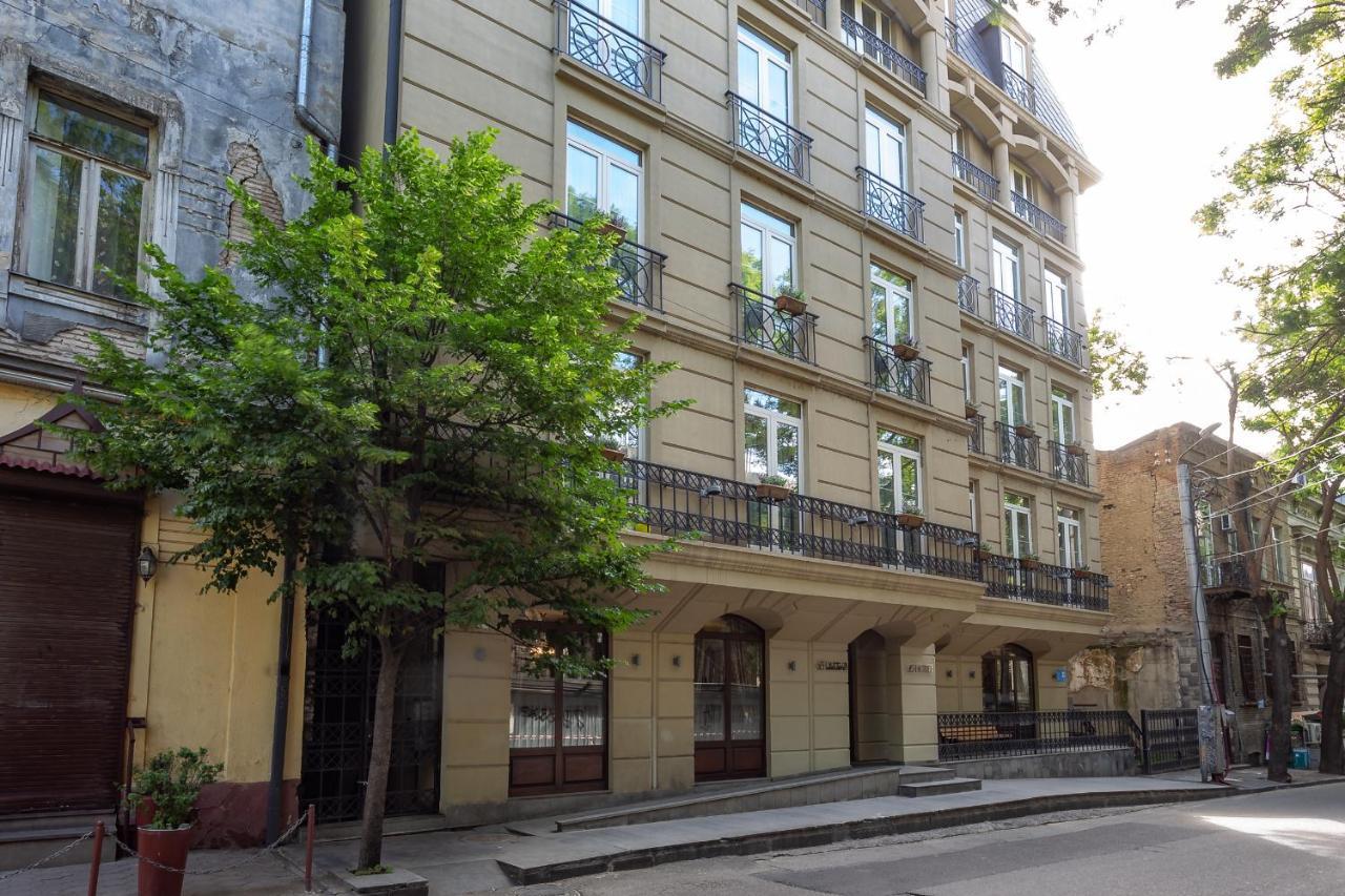 Opera Tbilisi Old Art Boutique Hotel Extérieur photo