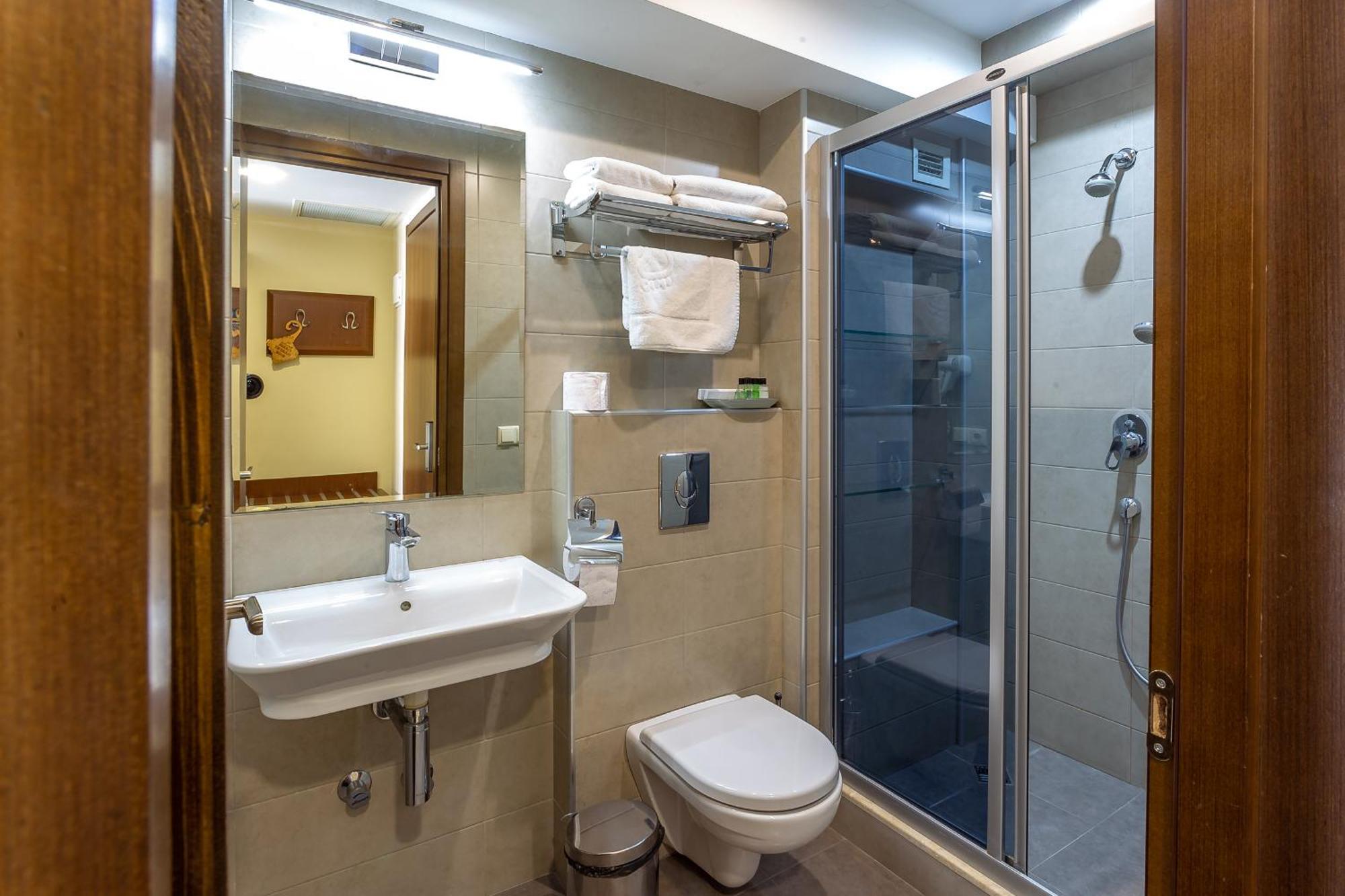 Opera Tbilisi Old Art Boutique Hotel Chambre photo